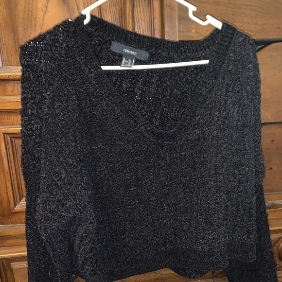 Sweater - Picture 1 of 1